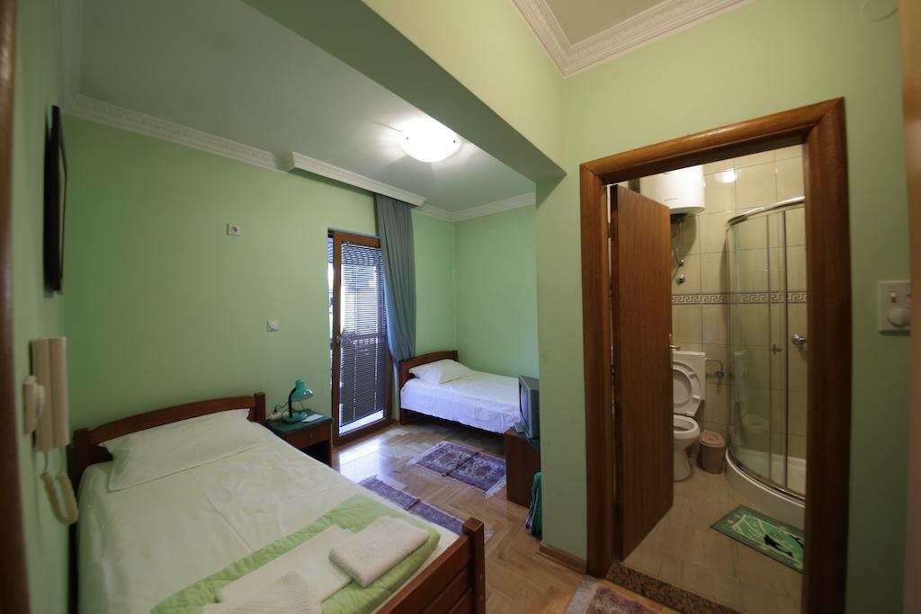 Guest House Pansion 10 Cetinje Room photo