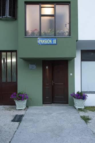 Guest House Pansion 10 Cetinje Exterior photo